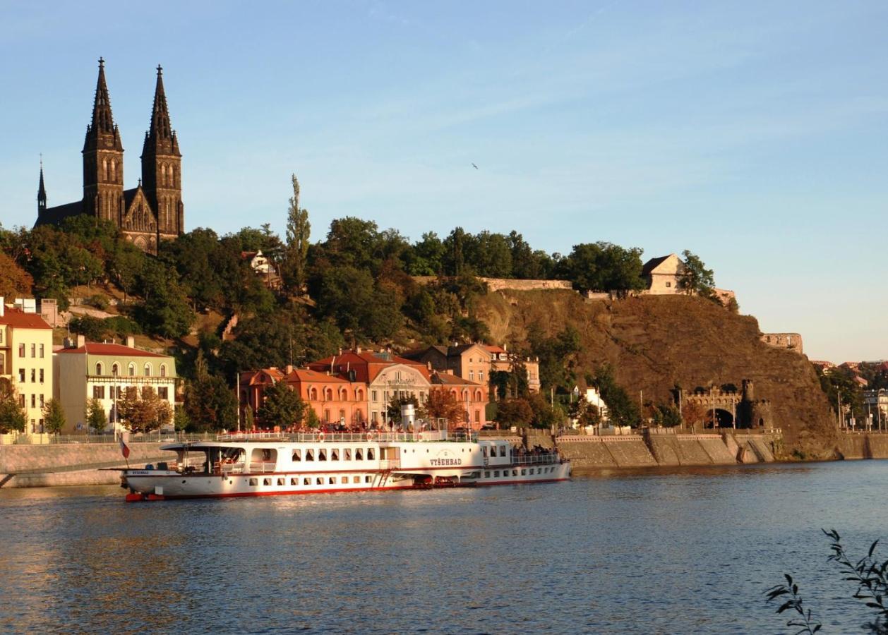 Spa Spa Apartments Vysehrad Praga Esterno foto